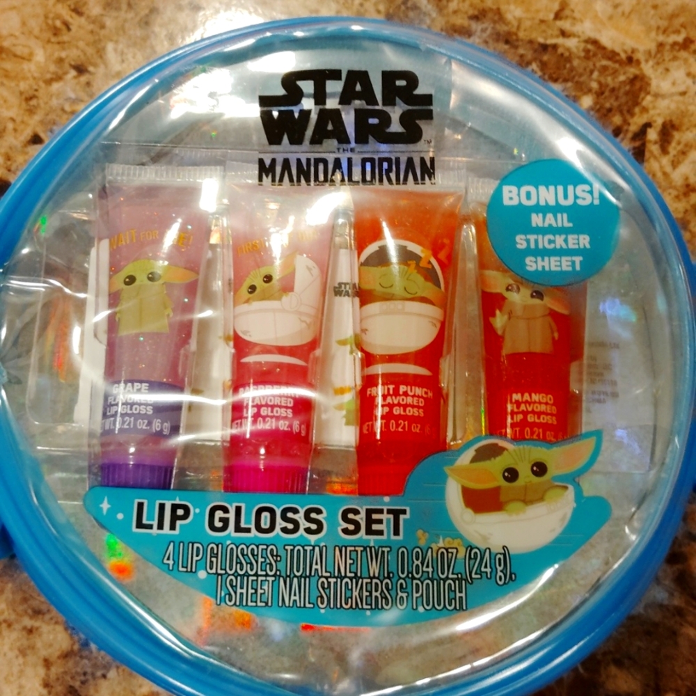 Star Wars Mandalorian lip gloss